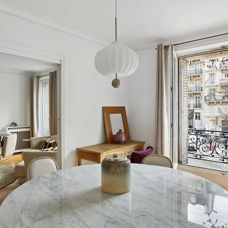 2 Bedroom Luxurious Apartment Next To Arc De Triumphe Paris Exterior photo